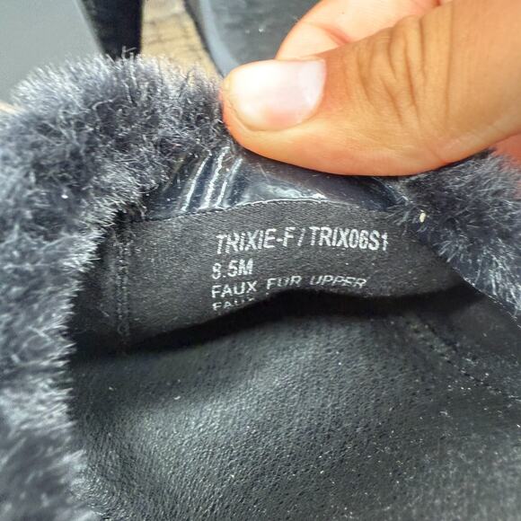 Steve Madden Chunky Faux Fur Heels Size 9.5M - Picture 3 of 8